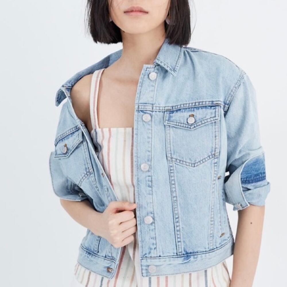 Madewell Boxy Crop Denim Trucker Jacket - Light Wash Blue - Size XL